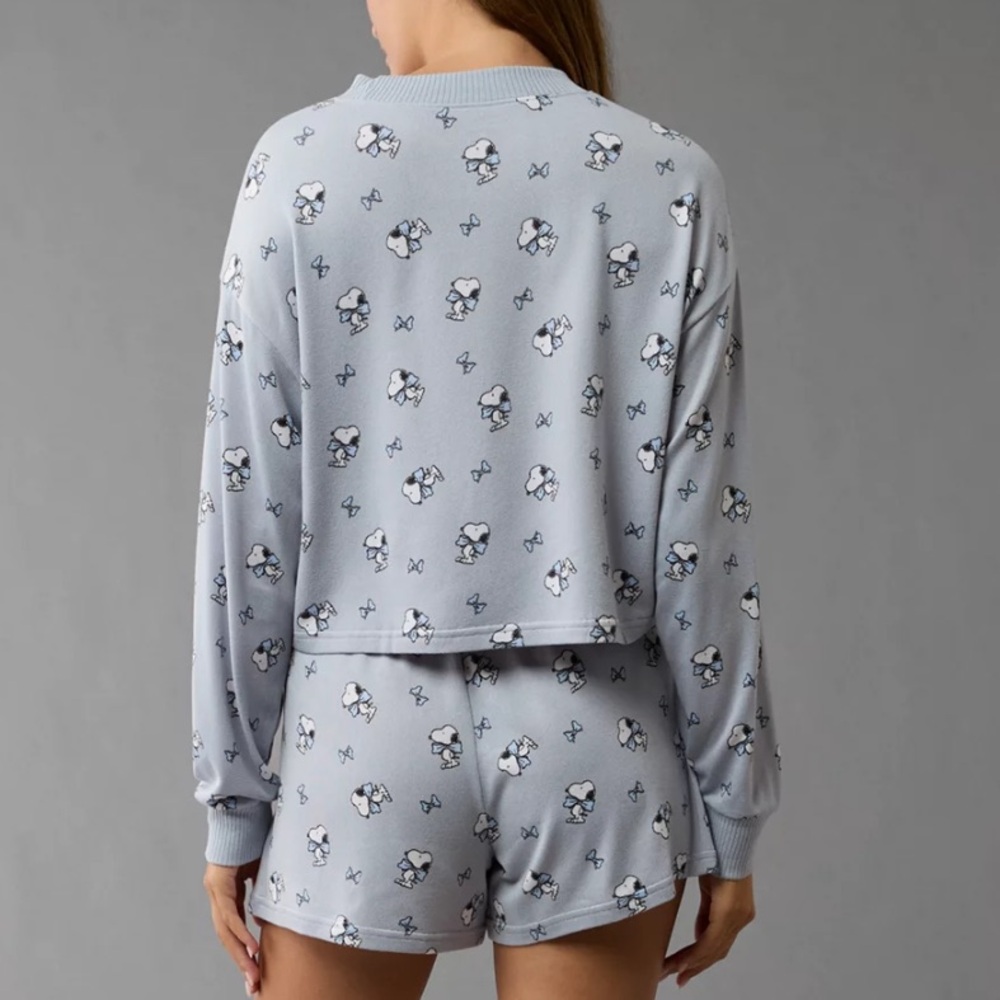 AE Snoopy Bow Plush PJ Longsleeve Top - Picture 2 of 7